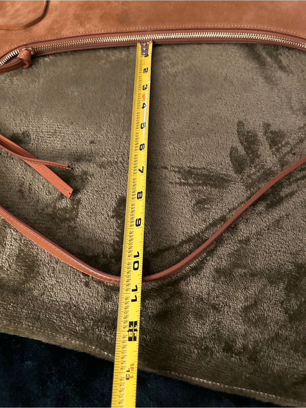 ba&sh Swing Fringed Suede Shoulder Bag -
Cognac Brown (As-ls) - Picture 14 of 14